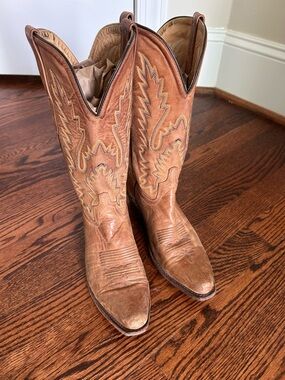 Old West Women’s Leather Cowboy Boots